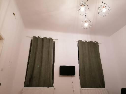 Snooze Downtown Apartment Arad Esterno foto